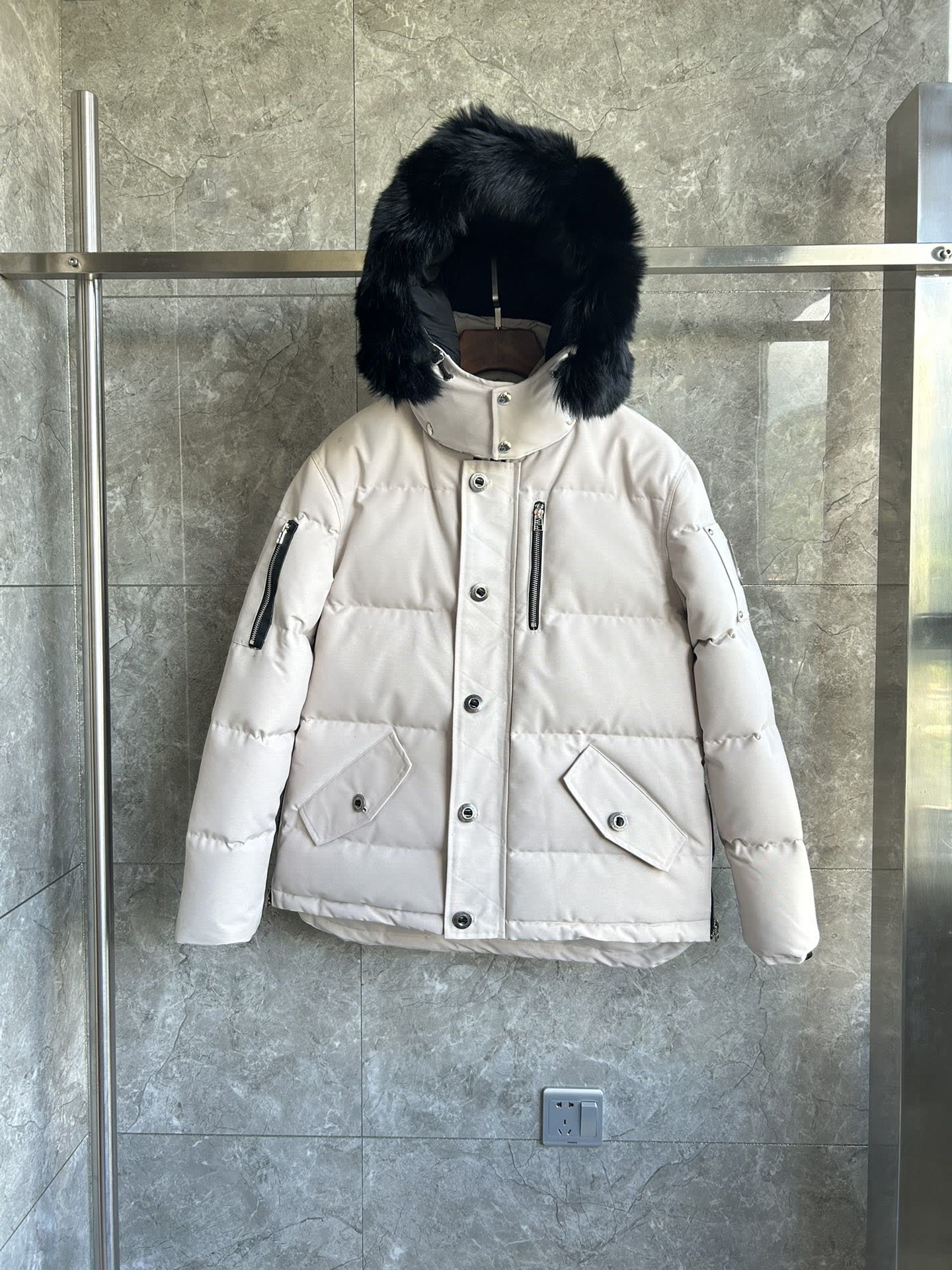 Moose Knuckles Down Puffer Jacket Moose Knuckles Down Puffer Jacket